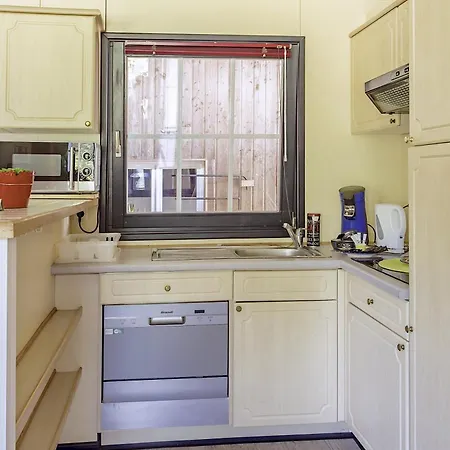 Chateau De Bellevue Et Avec Piscine Saisonal Chauffée Et Partout Climatisées 4*