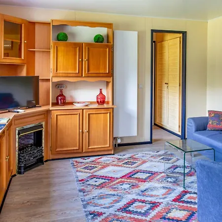 Chateau De Bellevue Et Avec Piscine Saisonal Chauffée Et Partout Climatisées Bed and breakfast Saint-Avit (Charente)