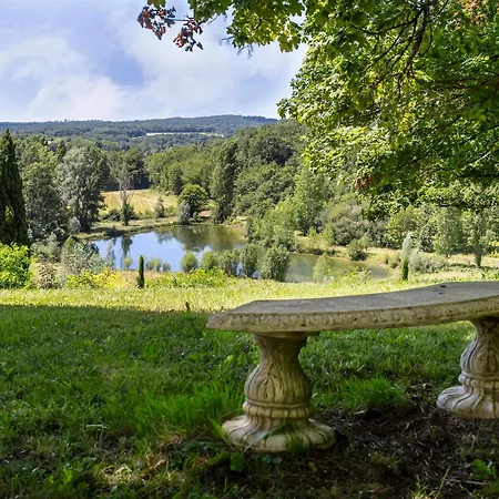 Chateau De Bellevue Et Avec Piscine Saisonal Chauffee Et Partout Climatisees
